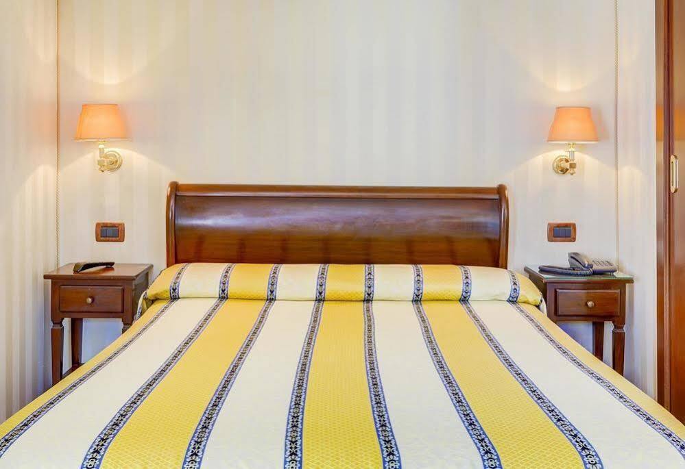 Hotel Hesperia ヴェネツィア エクステリア 写真